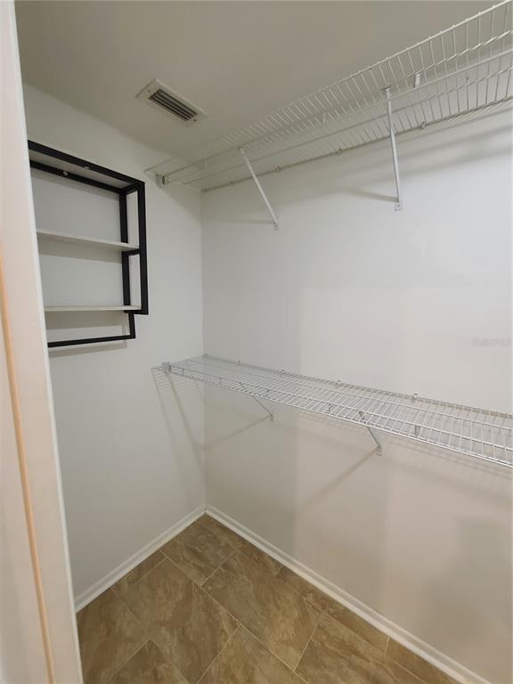 Building Photo - 13701 Lazy Oak Dr