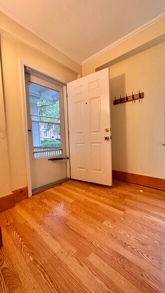 Building Photo - 111 Longwood Ave