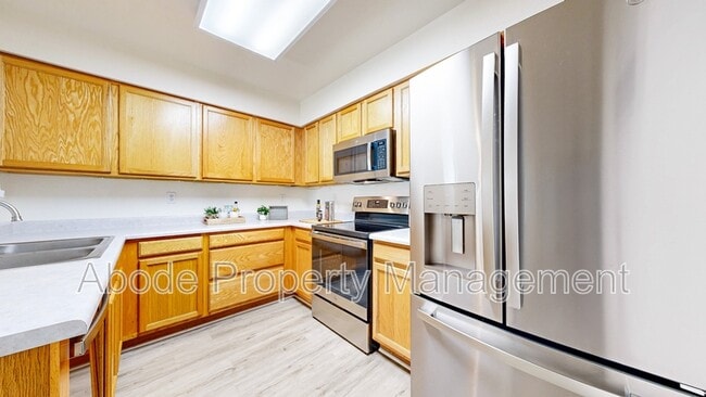 Building Photo - 6703 Antigua Dr