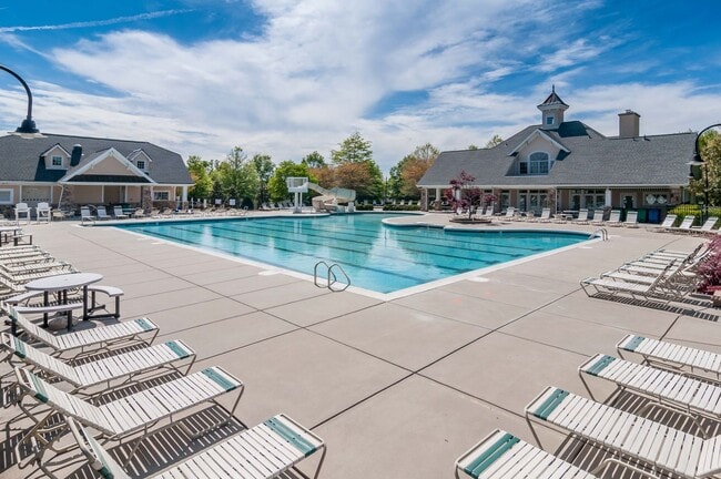 Building Photo - Lovely, Move in Ready 2 Bedroom in Matthews