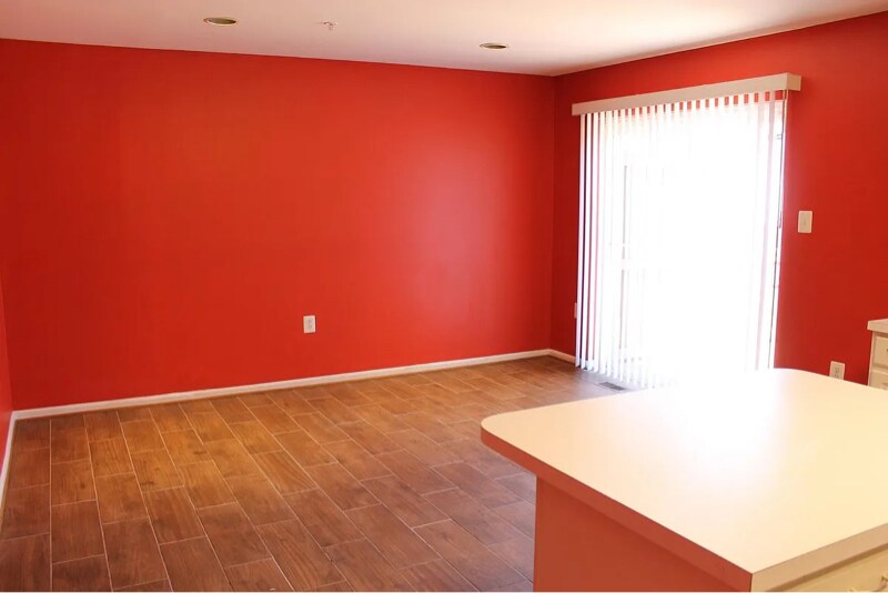 Building Photo - 4641 Kings Mill Way