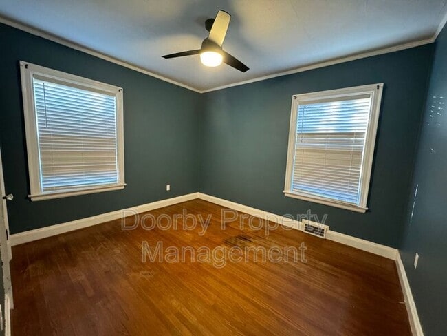 Building Photo - 408 Frazier Dr