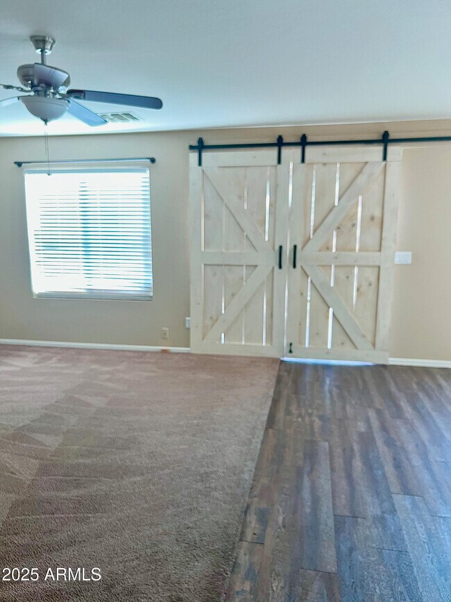 Building Photo - 13007 W Mandalay Ln