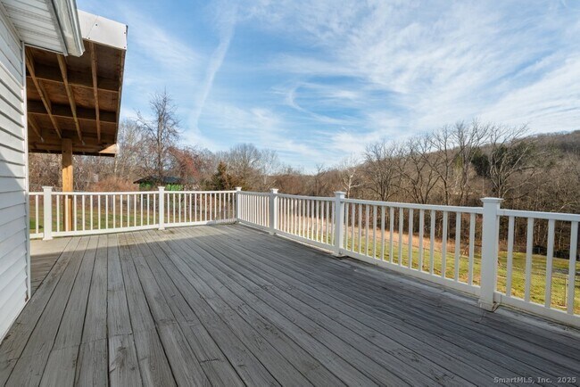 Building Photo - 120 Obtuse Hill Rd