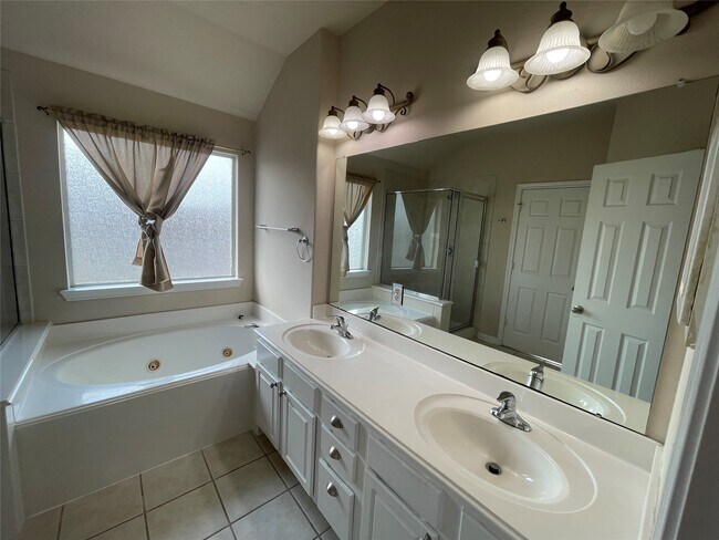 Building Photo - 12606 Egret Hill Ct