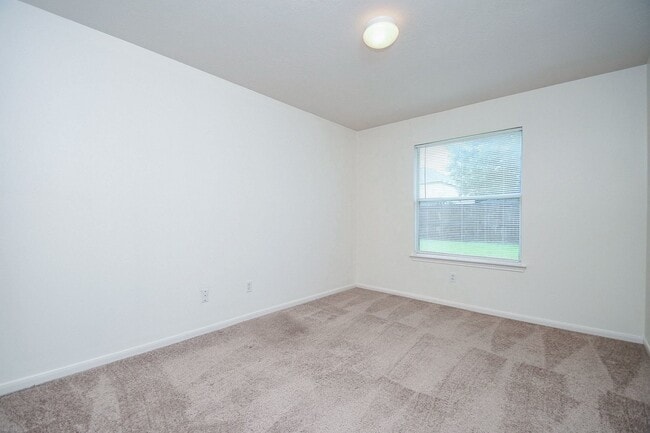 Building Photo - 13911 Sorrel Grove Ct