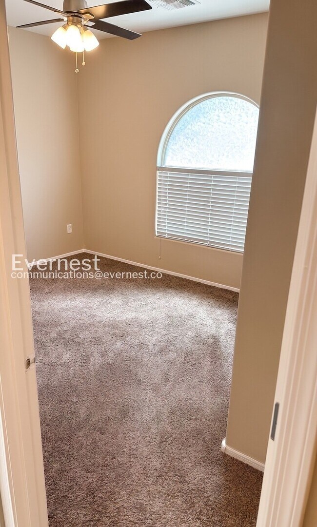Building Photo - Spacious Home with Fenced Yard and Pool Access | Pet friendly | Available Now!