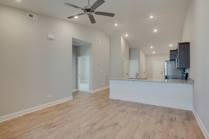 Building Photo - Allen Ridge Townhomes