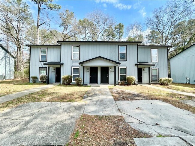 Building Photo - 5850 Aftonshire Dr