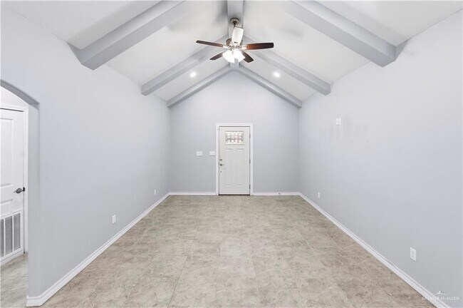 Building Photo - 24 Quietud St