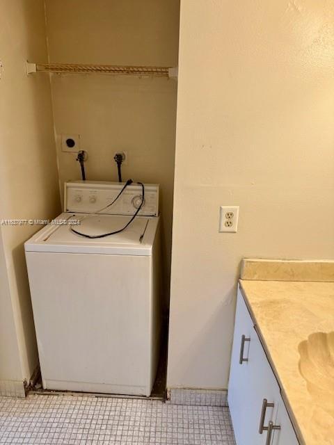 Building Photo - 4220 NW 21st St