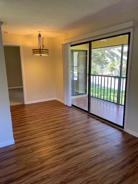 Dining Nook - 3001 58th Ave S