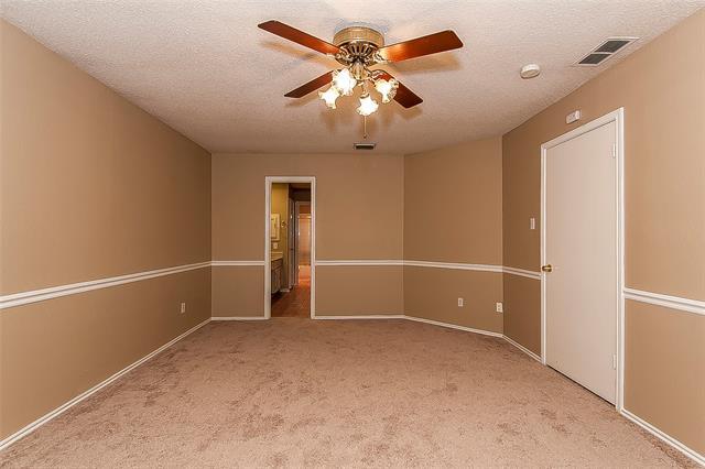 Building Photo - 1004 Ledgemont Dr