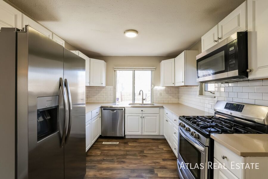 Building Photo - 2365 Fulton St