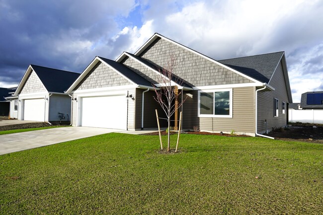 Primary Photo - Brand New 4 Bedroom Home in Rathdrum