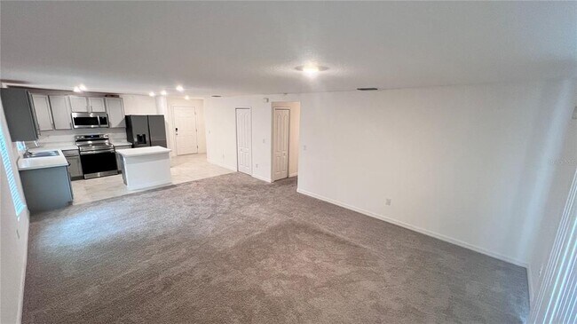 Building Photo - 186 Hurtig Ave NW
