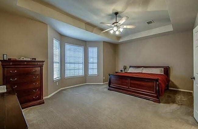 Building Photo - 204 Granite Falls Dr