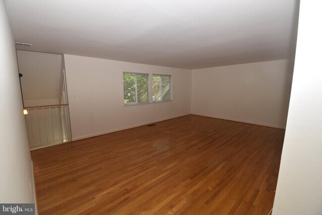 Building Photo - 1436 Greenmont Ct