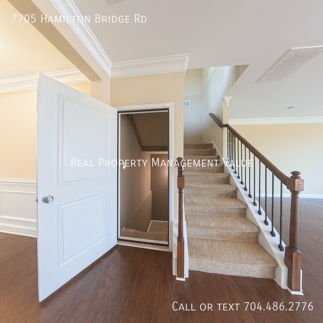 Building Photo - 7705 Hamilton Bridge Rd