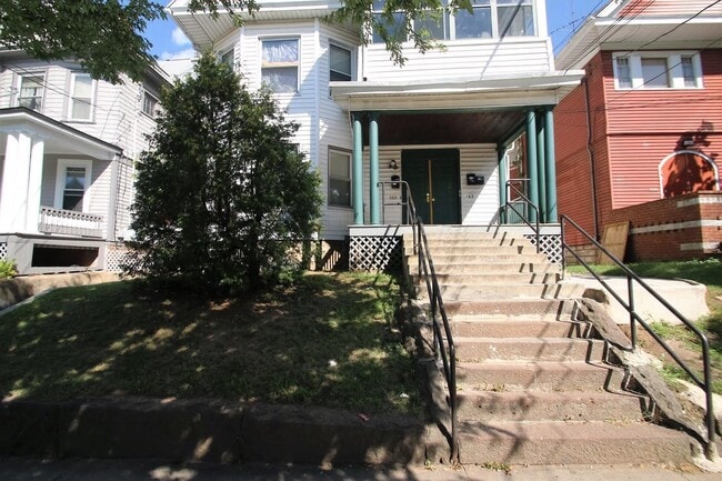 Building Photo - 363 Sherman Ave