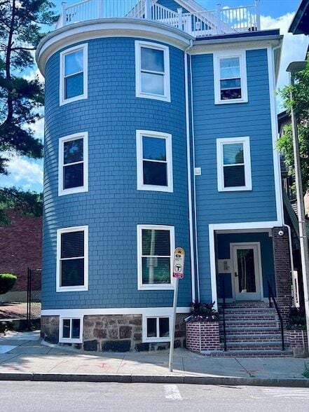 Building Photo - 75 Humboldt Ave