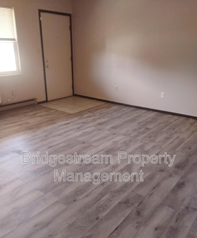 Building Photo - 48 Candlewood Ct