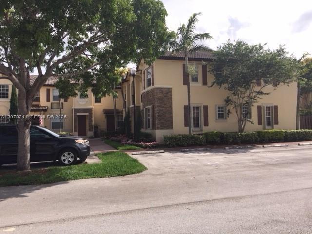 Building Photo - 3360 NE 14th Dr