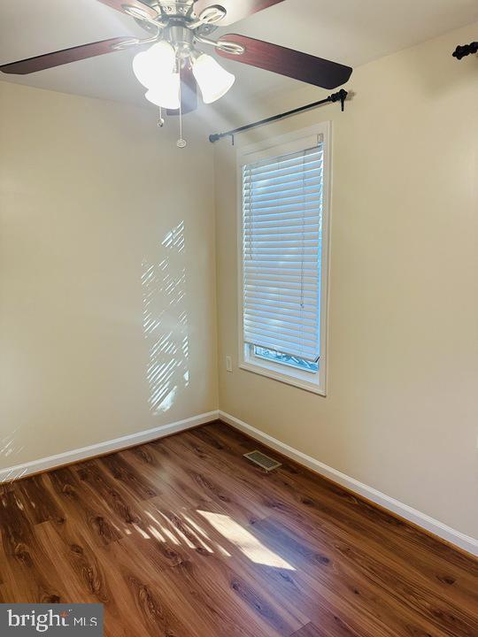 Building Photo - 1520 Constitution Ave NE