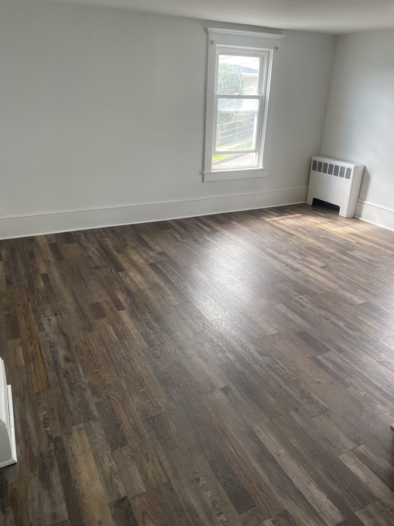 BEDROOM 2 - 275 Roosevelt St