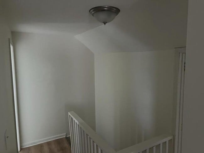 Building Photo - 195 Campbell Park