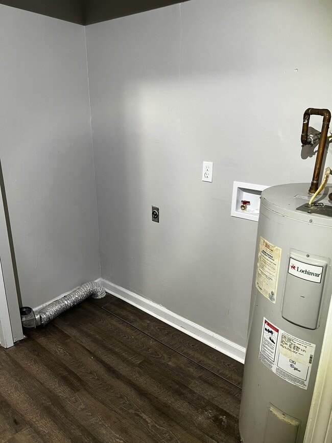 Building Photo - 11409 Deham Dr