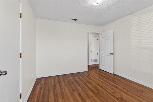 Building Photo - 1302 Silver Maple Dr