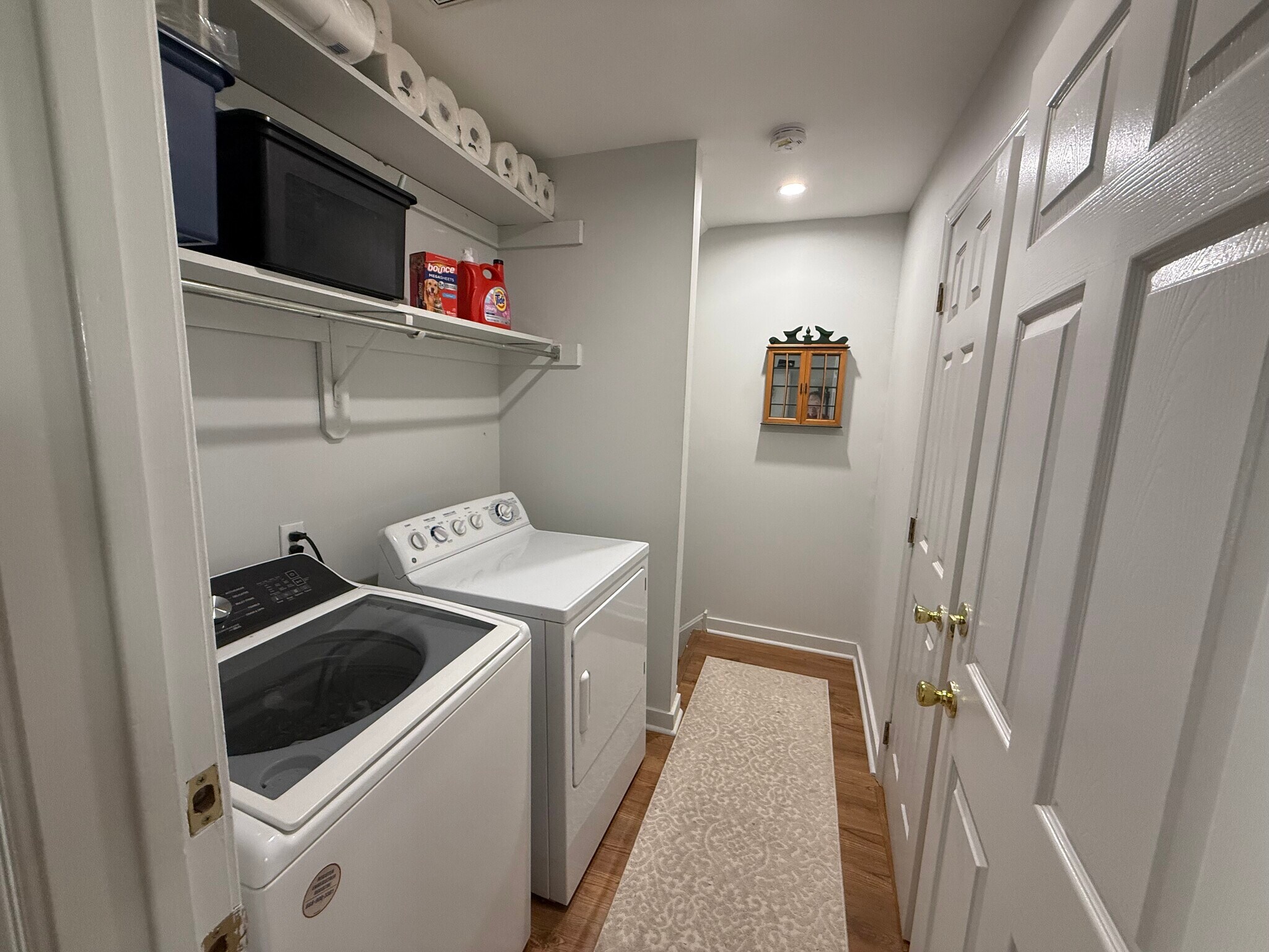 Building Photo - 7925 Ridge Ave