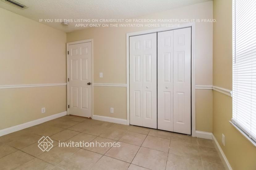 Building Photo - 5447 Twin Oakes Rd