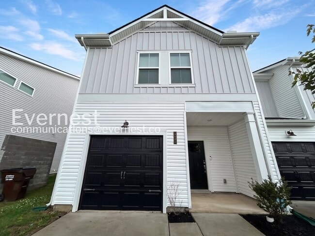 Building Photo - 4522 Skywood Ln