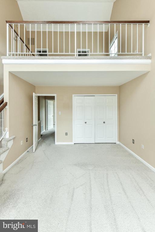 Building Photo - 12856 Mill Brook Ct