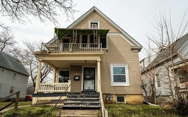 Building Photo - 2955 N 17th St