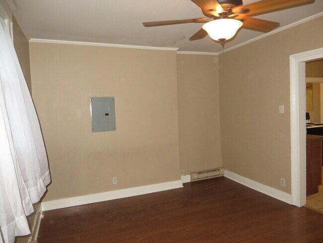 Building Photo - 1125 Wilt St