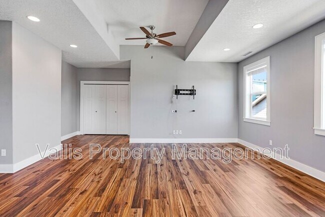 Building Photo - 5669 Cinnamon Teal St SE