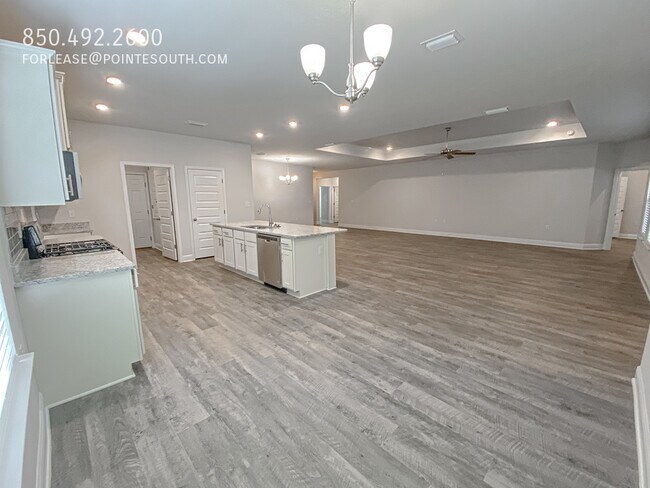 Building Photo - 24847 Smarty Jones Cir