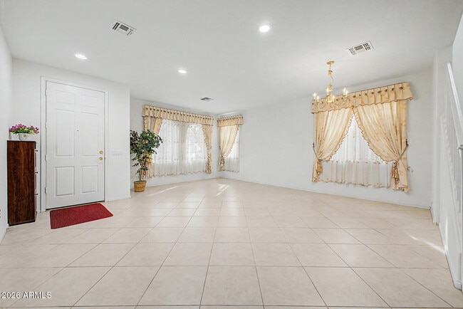 Building Photo - 3860 E Battala Ave