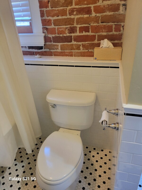 Building Photo - 306 Washington St