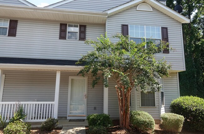 Building Photo - 25 Allenwood Ln
