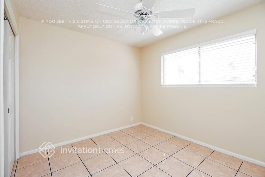Building Photo - 461 N Kirchoff