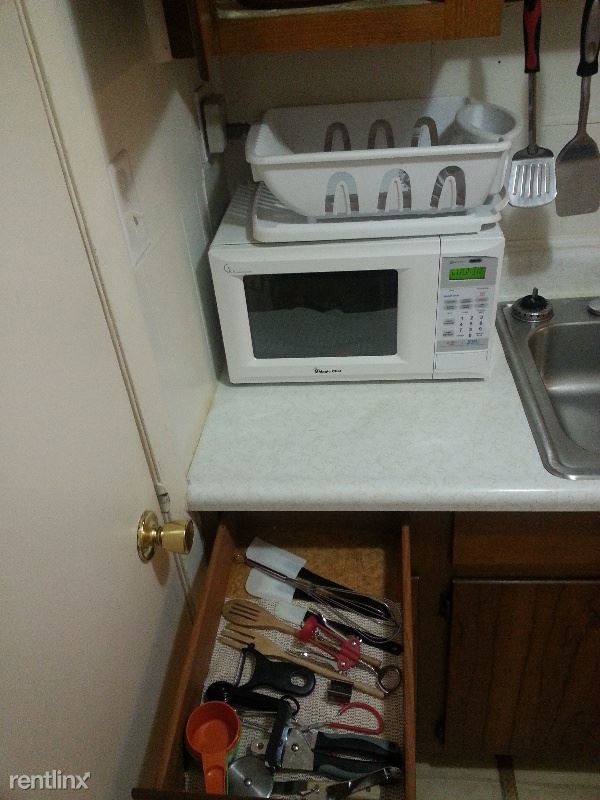 Building Photo - 117 Wilkes St