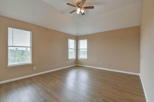 Building Photo - 5111 Chase Wind Ct