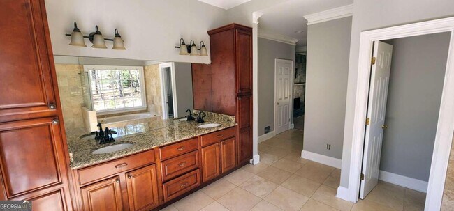 Building Photo - 105 Cartier Ct