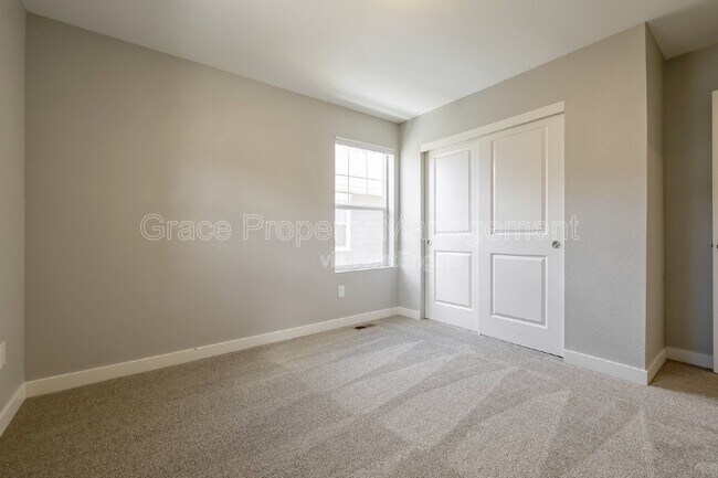 Building Photo - 7584 S Winnipeg Ct