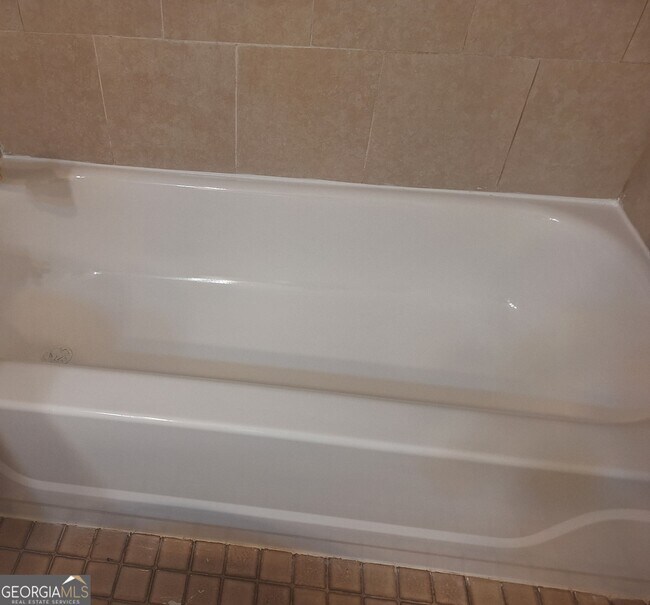 Building Photo - 1514 Stoneleigh Cir