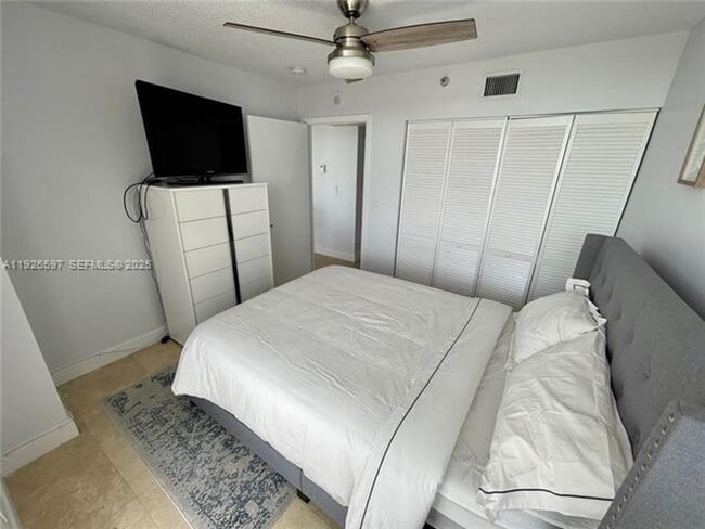 Building Photo - 8911 Collins Ave